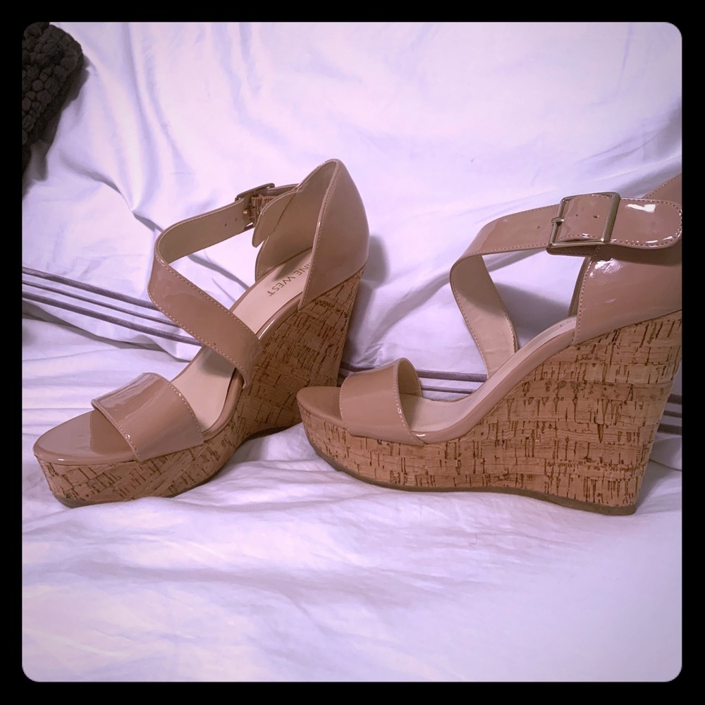 LN Nine West Patent Leather & Cork Platform Wedges